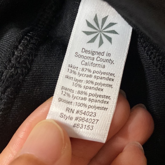 Athleta black skort cropped leggings - Picture 13 of 13